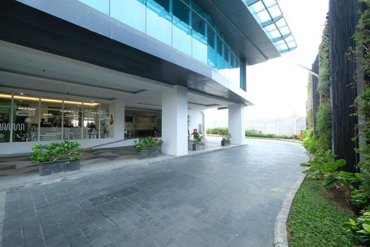 Collection O 15 Taman Melati Merr Surabaia Exterior foto