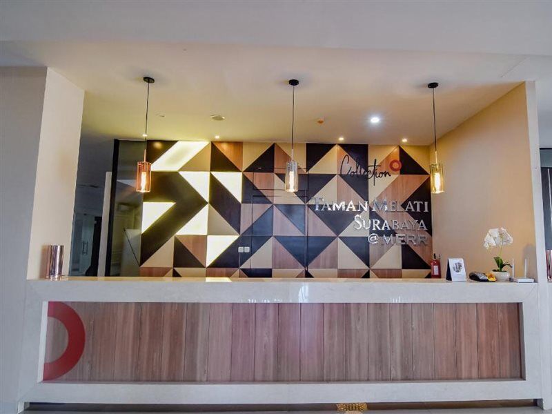 Collection O 15 Taman Melati Merr Surabaia Exterior foto